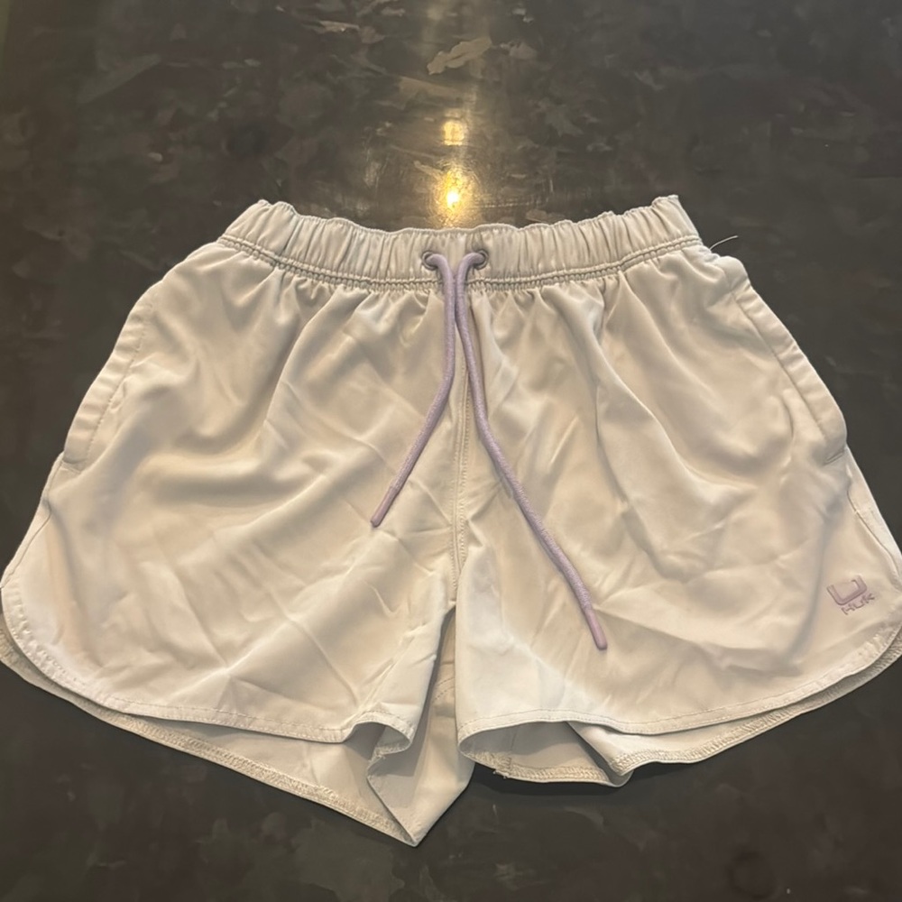 Huk Women's White Athletic Shorts XS with Purple Drawstring & pockets